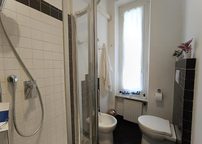 Cavallotti 7 By World * Génova